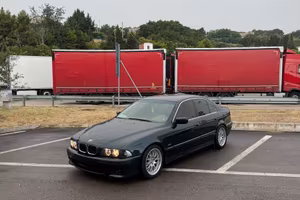 Bmw 528i UNICA
