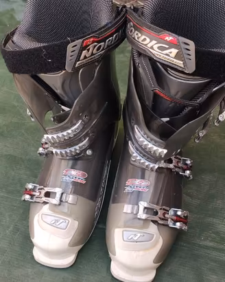 Scarponi sci Nordica