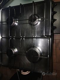 piano cottura fuochi 4 ariston 