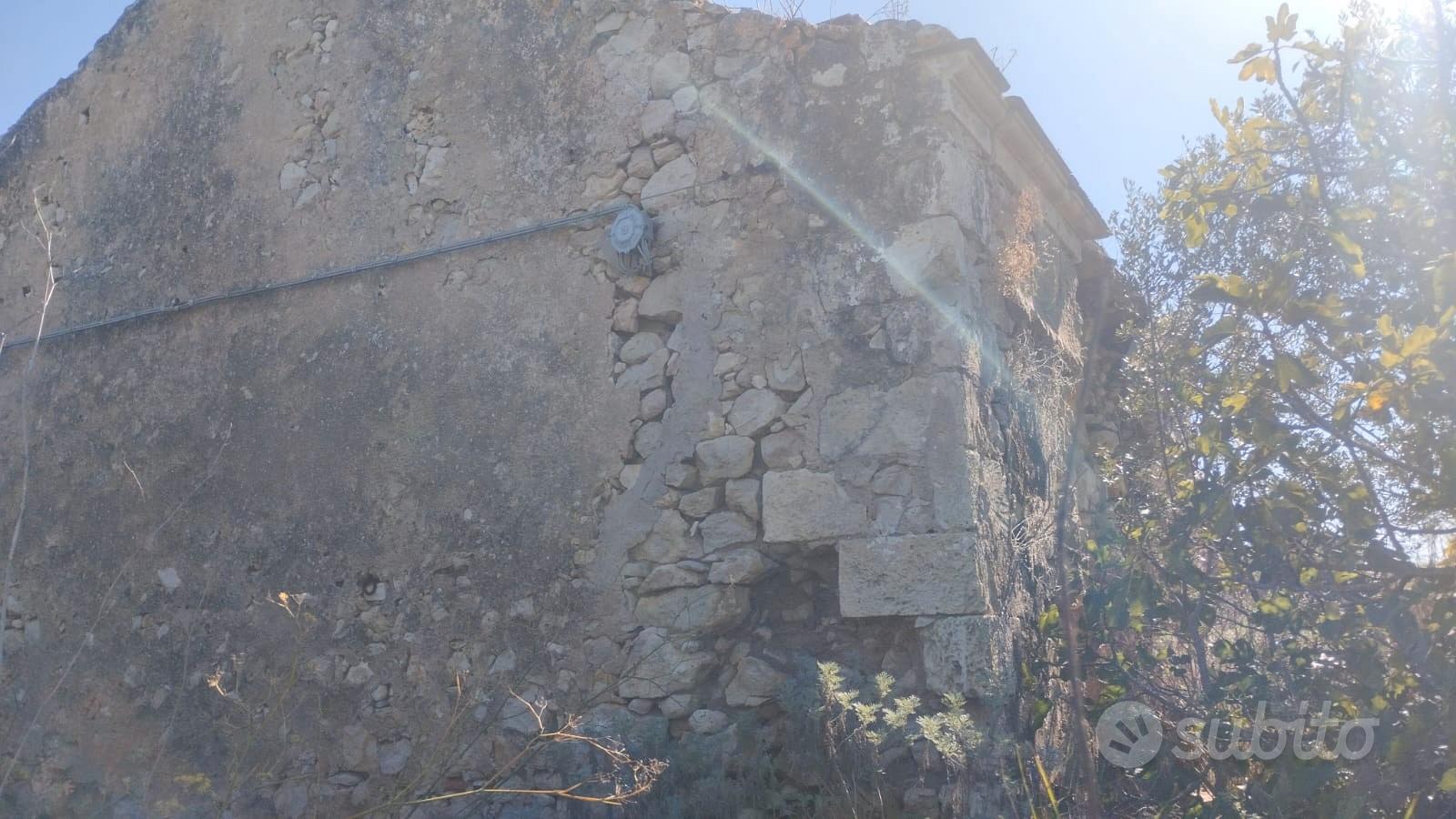 Agro Sorso terreno con rudere, pozzo, recintato - Altro