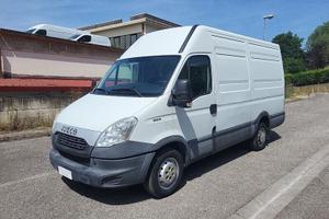 Iveco Daily 33S13 2.3 HPT L2H2 PL-TM Furgone