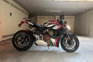 Ducati Streetfighter V4 2022