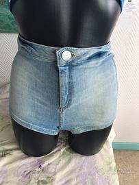 TOPSHOP HOT PANTS DENIM T 36