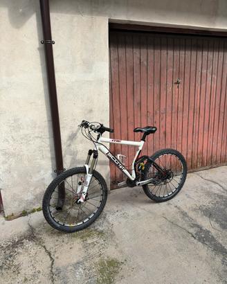 Bici full scott 26”