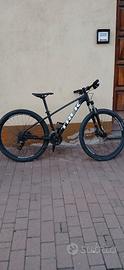 trek marlin 5 2021