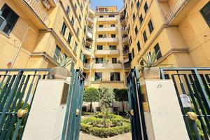 2 LOCALI A ROMA