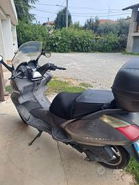 motociclo aprilia antlantic
