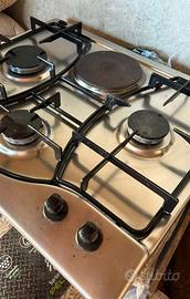 Piano cottura HOTPOINT ARISTON 3 fuochi 1 piastra