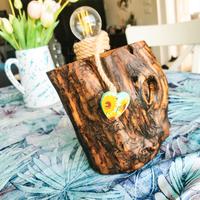 Lampada artigianale in legno di ulivo