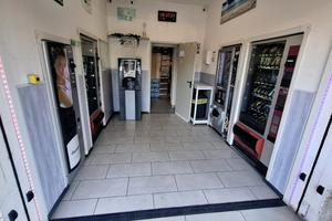 Attivita 5 distributori automatici avviata