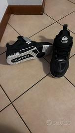 Scarpa sneaker nera uomo