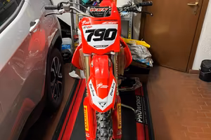 Honda crf 250 4t