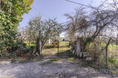 Terreno edificabile a Trodica di Morrovalle