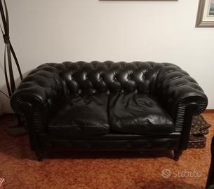 Divano 2 posti Chester Frau nero