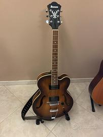Chitarra semi acustica ibanez