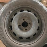 Cerchi Ford gomme da neve