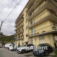 TRILOCALE CON ASCENSORE