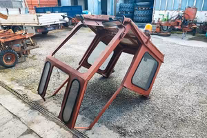 Cabina per trattore Fiat serie 80