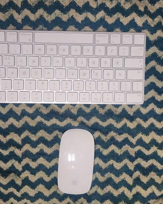  PC mac tastiera e mousr