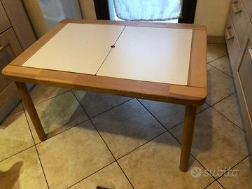 Tavolino bimbi vero legno ikea Filsat