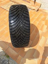 Gomme hankook 225/45 r17