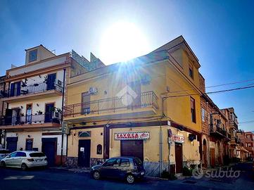 3 LOCALI A PALERMO