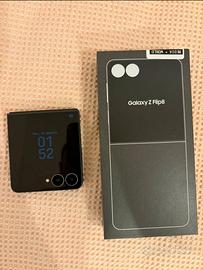 Samsung Galaxy Z Flip 8 Nuovo