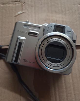 Casio Exilim P600