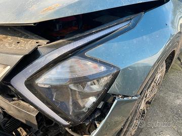 FARO KIA SPORTAGE QUINTA SERIE DAL 2021 AL 2026 SX