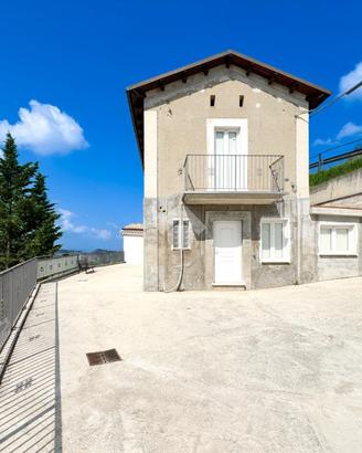 CASA INDIPENDENTE A BUCCHIANICO