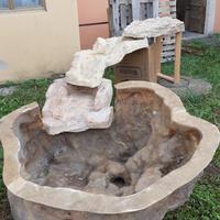 laghetto con cascatelle