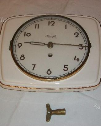Orologio a parete Kienzle - meccanico