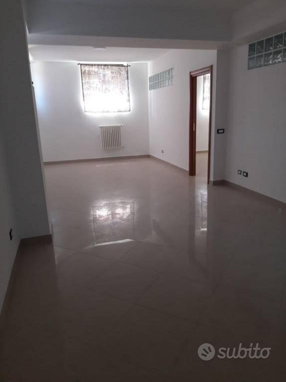 Immobile di 80 m² con 2 locali a Buccinasco - Vista 5