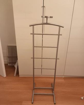 Servomuto appendiabiti