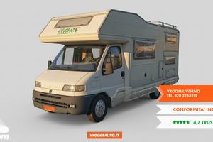 C.I. Riviera garage Autocaravan