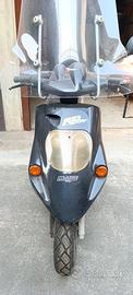 scooter Malaguti F10