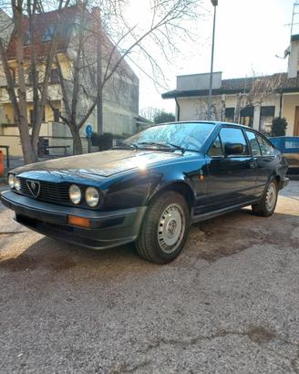 Alfa Romeo Alfetta GTV 2000