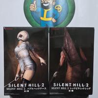 Bubble Head Nurse e Pyramid Head Silent Hill 2