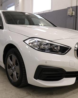 BMW 116 d 5p. Business Advantage