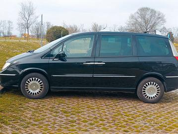 Lancia phedra 7 posti