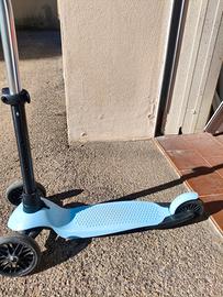 usato pochissimo 
Monopattino bambino  2 - 4 anni