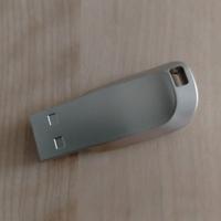 Chiavetta USB 32GB in metallo