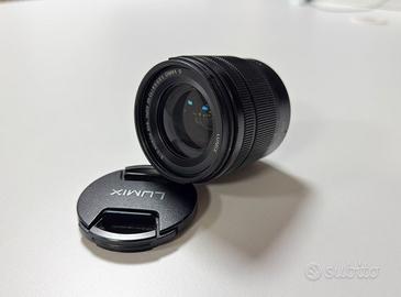 Lumix 12-60mm f/3.5-5.6 - DA RIPARARE / x RICAMBI