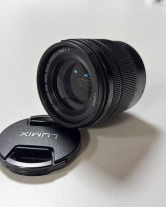 Lumix 12-60mm f/3.5-5.6 - DA RIPARARE / x RICAMBI