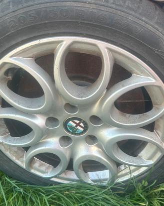 4 Cerchi in lega Alfa Giulietta originali