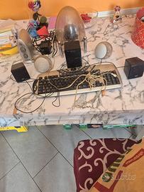 Tastiera e dolby soundround per pc