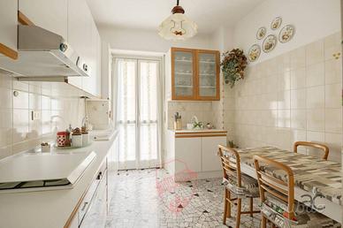 Appartamento di 80 m² con 2 locali a Milano