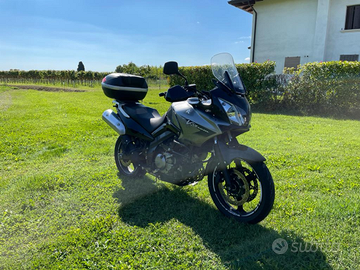 Moto turismo