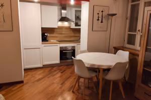 Bilocale centrale totalmente arredato