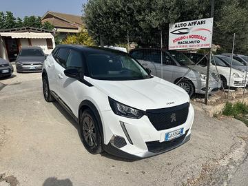 Peugeot 2008 BlueHDi 100 S&S Allure